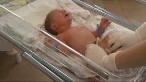 Мама и малыш в роддоме.Уход,процедуры и условия пребывания.