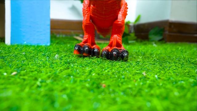 Monkey Bi bon play with hamster смотреть онлайн