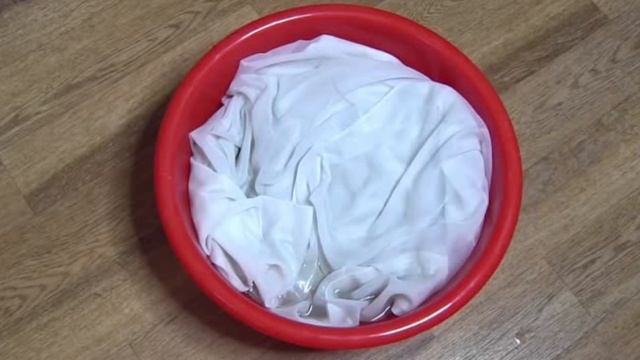 Домашний отбеливатель – ЭТО ПРОСТО!!! Как отбелить и убрать пятна с белых вещей ЛЕГКО смотреть онлайн