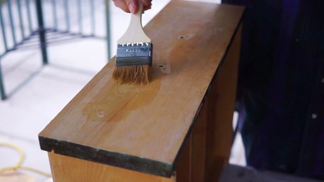 Из грязи в князи ? Переделка глазированной тумбы