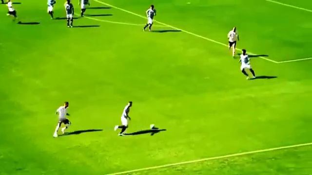 ملك المراوغات | ايفرتون سواريز | نيمار القادم الي برشلونة 🔥
Everton Soares смотреть онлайн