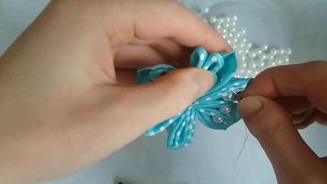Самые красивые бабочки, банты своими руками из репсовых лент. Vashi kanzashi смотреть онлайн