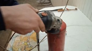 Что можно сделать из огнетушителя!? чудесная емкость для горелки