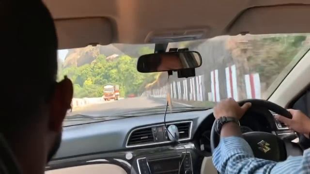 Христиане в Индии. Поездка в штат Махараштра в Индии на могилу отца мужа. смотреть онлайн