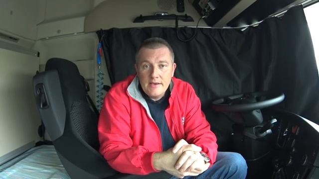 ПОЧЕМУ И КОГДА  нужно ехать на фуре  по зеркалам???