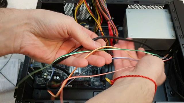 INTEL CORE I5-10500 3.1GHZ ASROCK H410M-VHS LEXAR LD4AU16G-R2666G 16GB WD GREEN 2.5" 1TB SFX-250VS смотреть онлайн