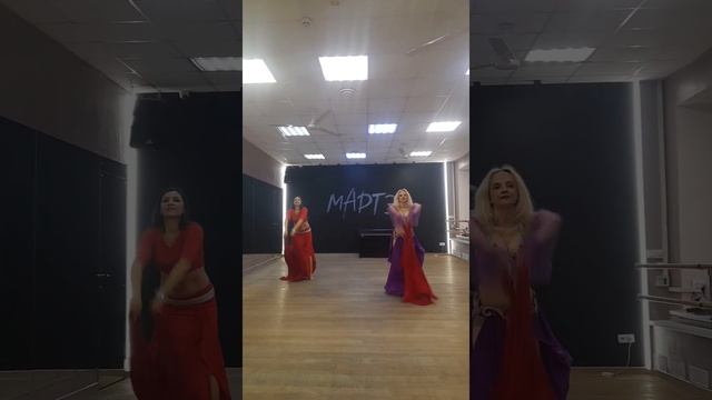 Натали Мишнева, Orientaldance с Шалью, Школа Танцев Мартэ смотреть онлайн