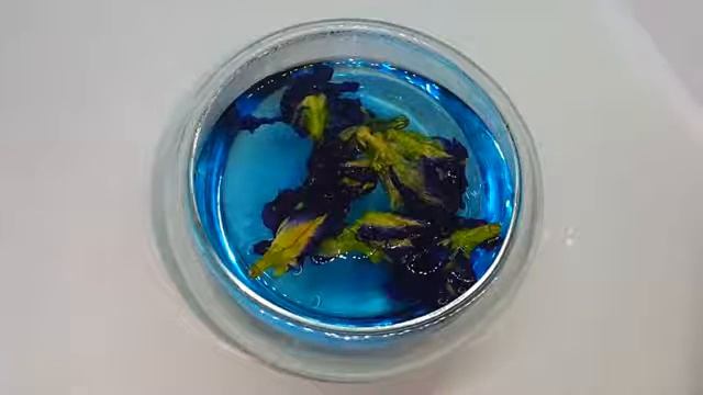 Тайский синий чай Анчан смотреть онлайн