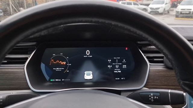 Провел интернет в Tesla Model S 2015 (Internet SIM). Хватит ли 2G для работы приложения? смотреть онлайн