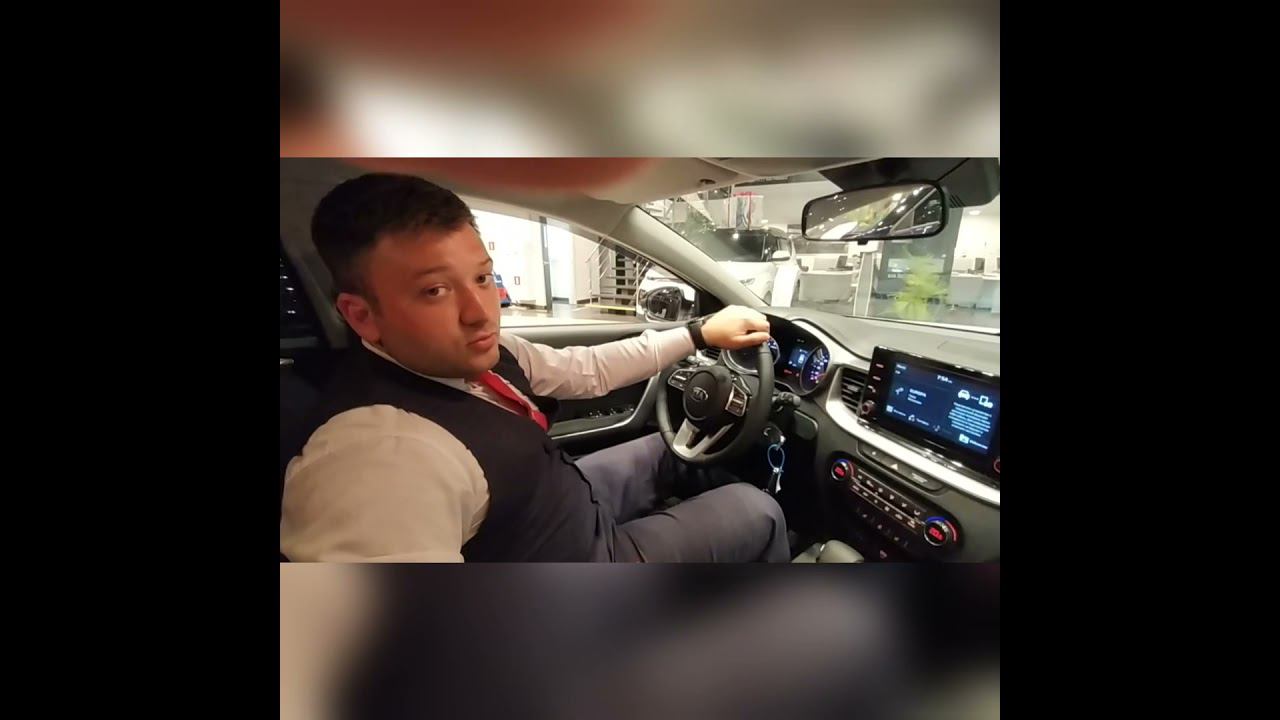 Kia XCeed смотреть онлайн