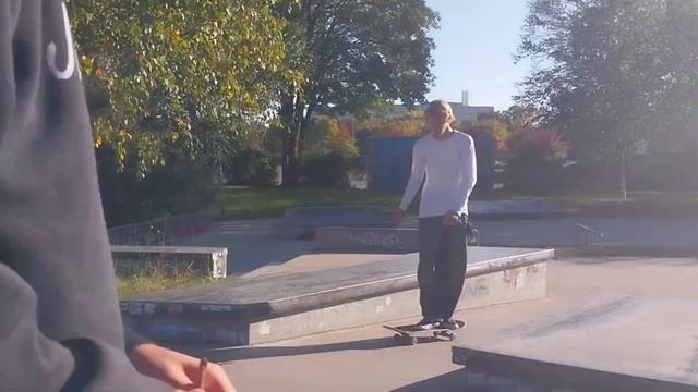 СЛОМАЛ НОВУЮ ДОСКУ... СДЕЛАЛ ФЛИП В КЕЧ. СМЪЕМКИ С ФОТОГРОФОМ смотреть онлайн