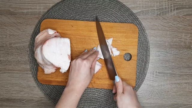 Дрожжевые пирожки с мясом!Невероятно воздушное дрожжевое тесто на кефире! Вся семья в восторге! смотреть онлайн