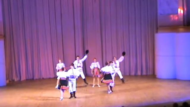 Румынский танец "Хора" смотреть онлайн