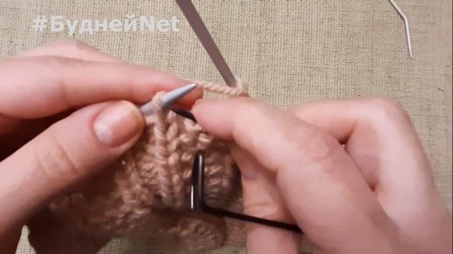 ОЧЕНЬ КРАСИВЫЙ Жемчужный ЖГУТ спицами со схемой. Узор спицами для сапожек, шапок, кофт и другого. смотреть онлайн