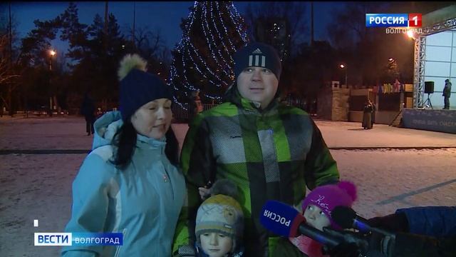В Волгограде открылась резиденция Деда Мороза смотреть онлайн