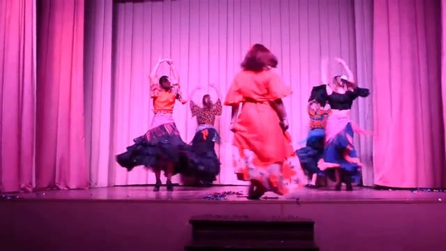 Цыганская (Яшка Цыган-Спрячь за высоким забором)cover смотреть онлайн