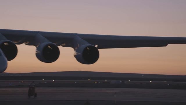 Stratolaunch First Flight takeoff смотреть онлайн