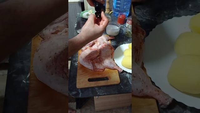Курица с картошкой в духовке смотреть онлайн