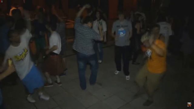 ШОК ЗУЕВ ТАНЦУЕТ ПОД БРЕМЕНСКИХ МУЗЫКАНТОВ СМОТРЕТЬ БЕЗ СМС И РЕГИСТРАЦИИ смотреть онлайн