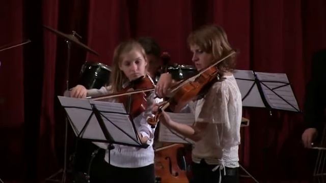 Партенитская музыкальная школа Егор Подкользин (контрабас)