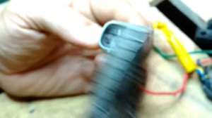 Как вытащить пины из разъема Тайота