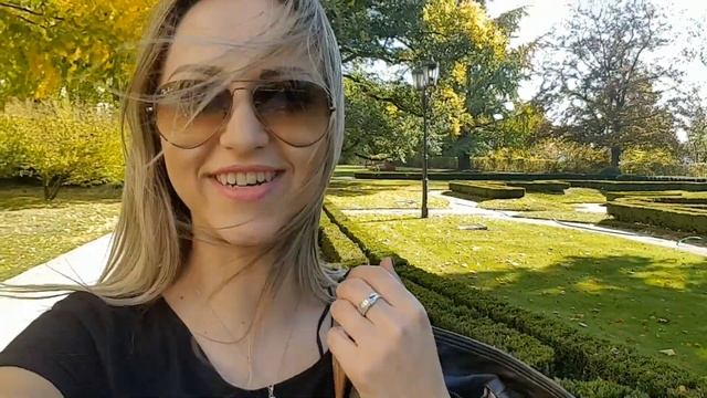 Road trip, машина в аренду в Праге, skoda rapid, блондинка за рулем, Прага, Чески Крумлов смотреть онлайн