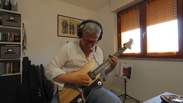 I am deeply in love with p90 pickups Thunderstruck смотреть онлайн
