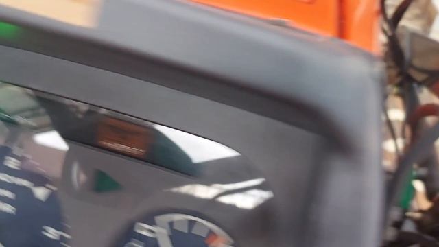 Японский трактор Кубота GL 200 с погрузчиком!!! смотреть онлайн