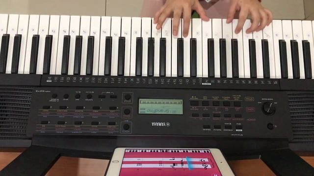 Shallow (A star is born) - Lady Gaga & Bradley Cooper (Piano cover by Claire H) смотреть онлайн