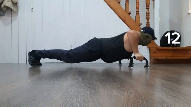 День 10 отжиманий (26 раз)/Day 10 push-ups смотреть онлайн