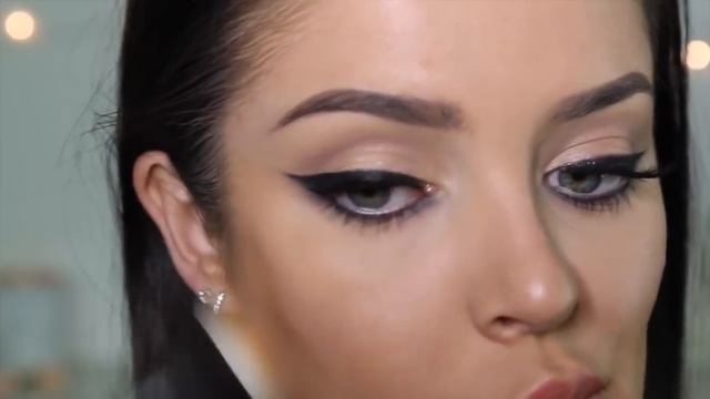 Ultimate Dark Glam Makeup Tutorial: Black Lips! смотреть онлайн