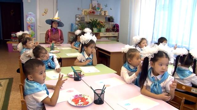 Божебаева Гульжан Далелхановна Воспитатель ГККП ясли-сад №149 смотреть онлайн