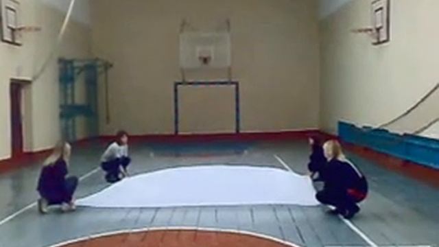 Репетиция танца с тканью смотреть онлайн