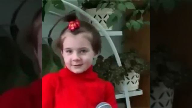Девочка в красной кофте( июнь) смотреть онлайн
