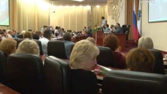 Сегодня в Саратове начали отмечать День торговли смотреть онлайн