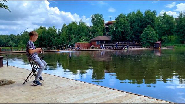 Рыба есть, погода будет! Погнали отдыхать! смотреть онлайн