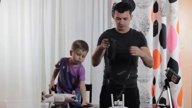 Аксессуары на Phantom 4, Аккумулятор, Солнцезащитный Козырек, Ремень Для Пульта DJI смотреть онлайн