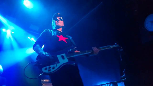 Wingmen. The Fleece, Bristol. 22/01/23. Do Anything You Wanna Do. смотреть онлайн