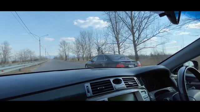 Crown 3.5 vs Majesta 4.3, V6 vs V8 смотреть онлайн