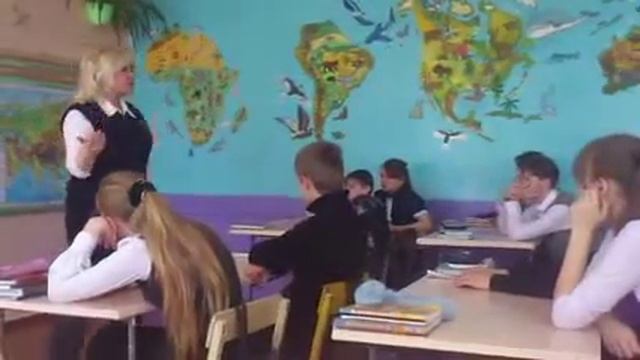 Урок о безопасном поведении на льду смотреть онлайн