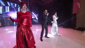 Артур Халатов, Альбина и Фати Царикаевы - Роза белая, роза алая