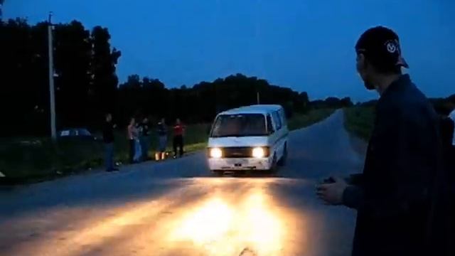 Шандарахнутые - Mazda Bongo Stunt. Сибирские покатушки. смотреть онлайн