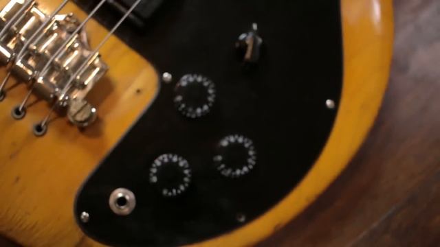 A True Classic! - 1974 Gibson Ripper [Demo] смотреть онлайн