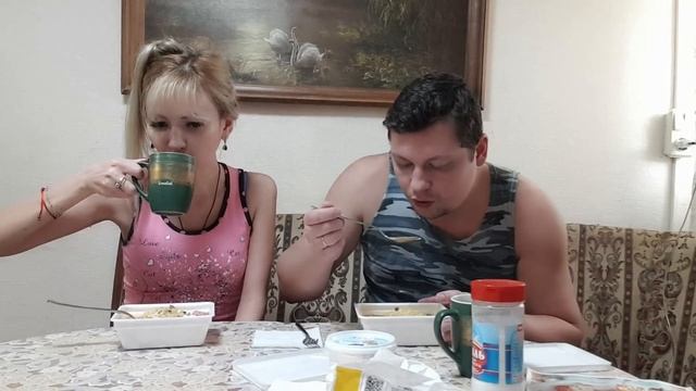 Отдых в ЗАГОРОДНОМ ДОМЕ ? | Улучшаем ДОШИРАК ? | Ксюне ВСЕ ИНТЕРЕСНО ? | Необычные ПРОДУКТЫ на ПРОБ смотреть онлайн