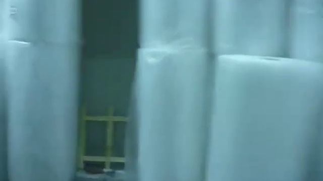 видео внутри путь от грузового лифта до помещения смотреть онлайн