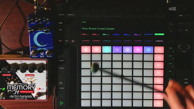 Ableton Live Looping Performance | Infinite Reverb | Analog Delay смотреть онлайн