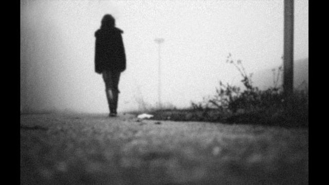 Ludovico Einaudi - Low Mist Var. 2 (Day 1) смотреть онлайн