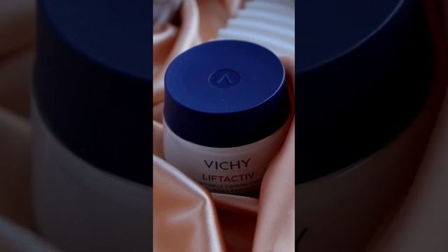 #Ночной #крем-уход против морщин для упругости и увлажнения #Liftactiv #Supreme #Vichy #уходзакожей смотреть онлайн