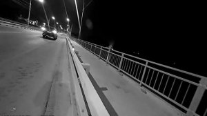 В подмосковном Серпухове инспекторы ДПС отговорили девушку от прыжка с моста