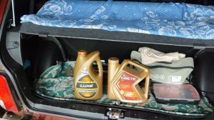 Какие МАСЛА в Ниву заливаю я.LADA Niva Legend Масло в двигатель коробку.Масла для автомобиля классы